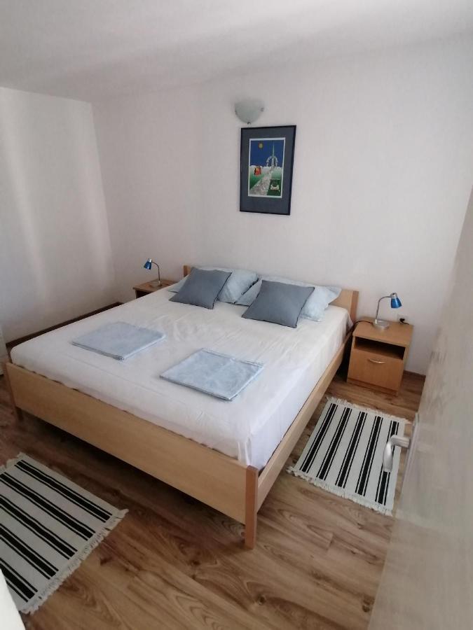 Appartement Apartman Nora à Hvar Town Extérieur photo