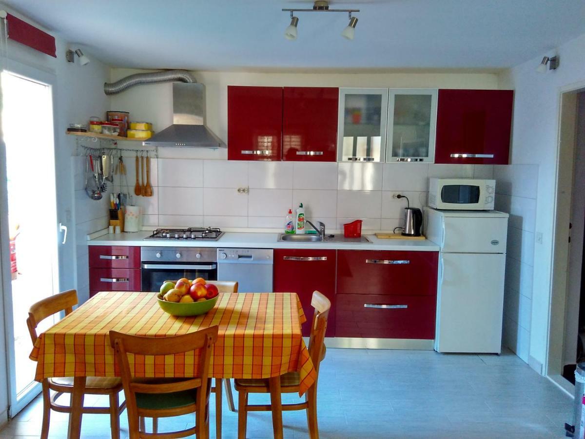 Appartement Apartman Nora à Hvar Town Extérieur photo