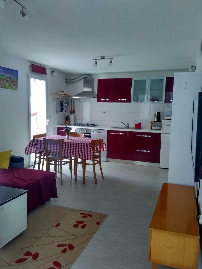 Appartement Apartman Nora à Hvar Town Extérieur photo